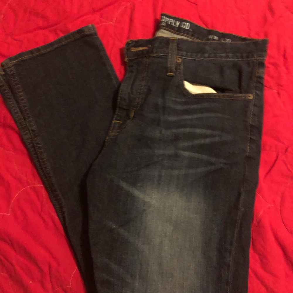 Men’s jeans . EUC. Like new !